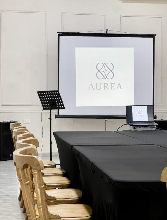 Salón de conferencias Áurea Eventos